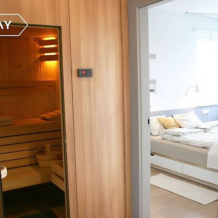 Citystay Minispa Гданьск Экстерьер фото